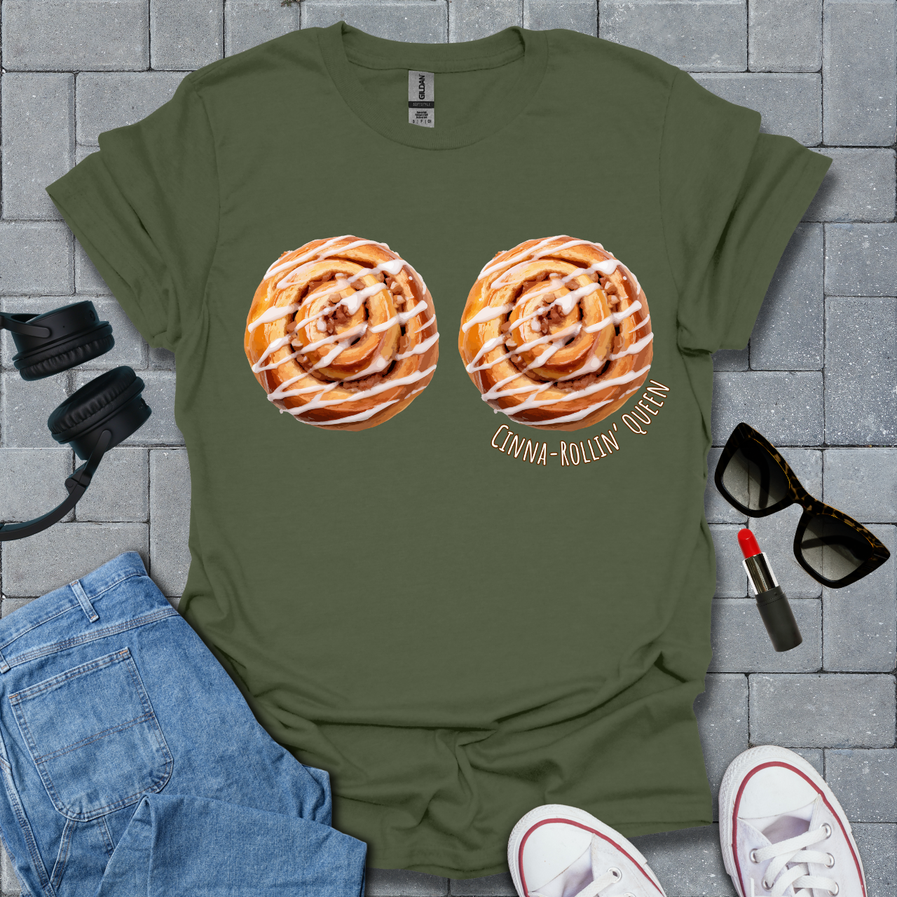 Cinnamon Roll Queen T-Shirt US
